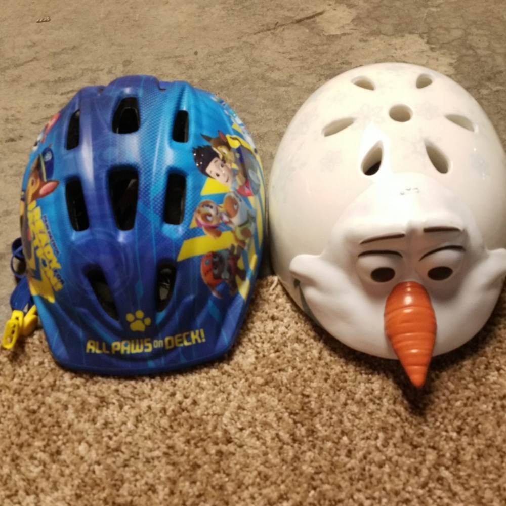 2 kids helmets